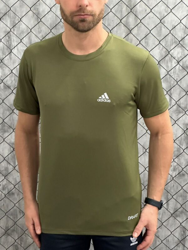 Camiseta Dry Fit Verde Musgo