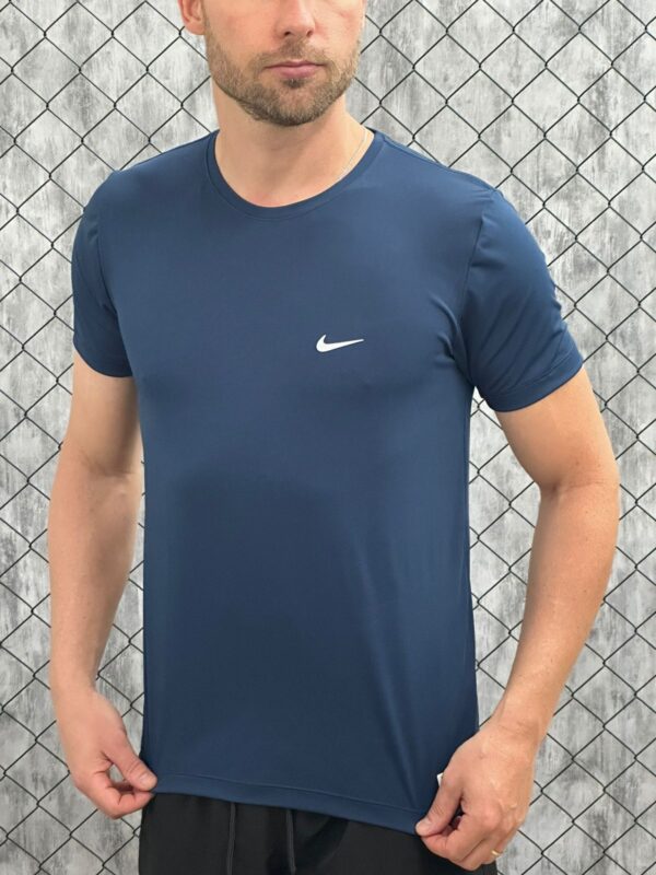 Camiseta Esportiva Dry Fit