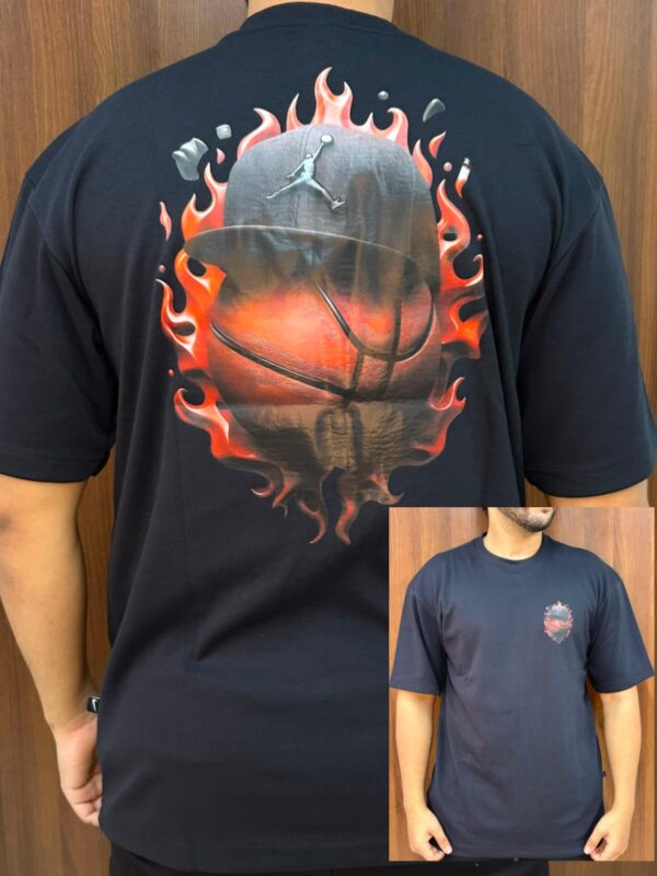 Camiseta Oversized Suedine